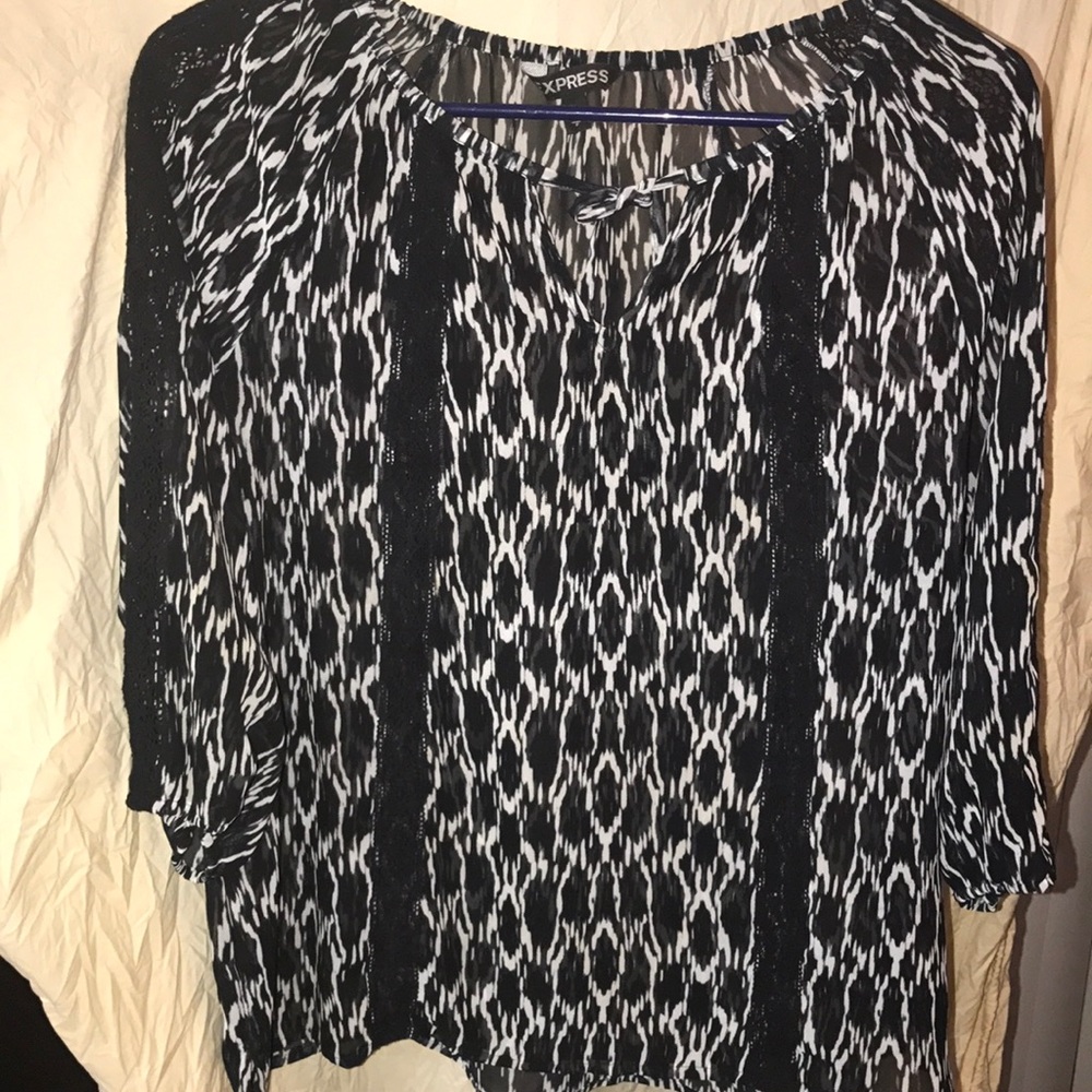 Woman shirt size small